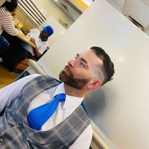 Meet your Posher, Bruce